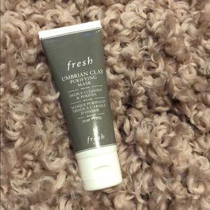 Brand new fresh Umbrian Clay purifying mask